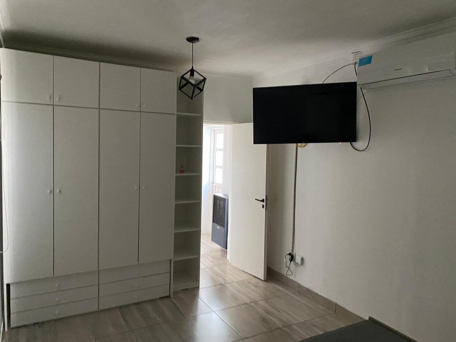 Apartamento Centrico, Moderno Y Tranquilo Caleta Olivia Bagian luar foto